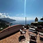 Lelle Amalfi